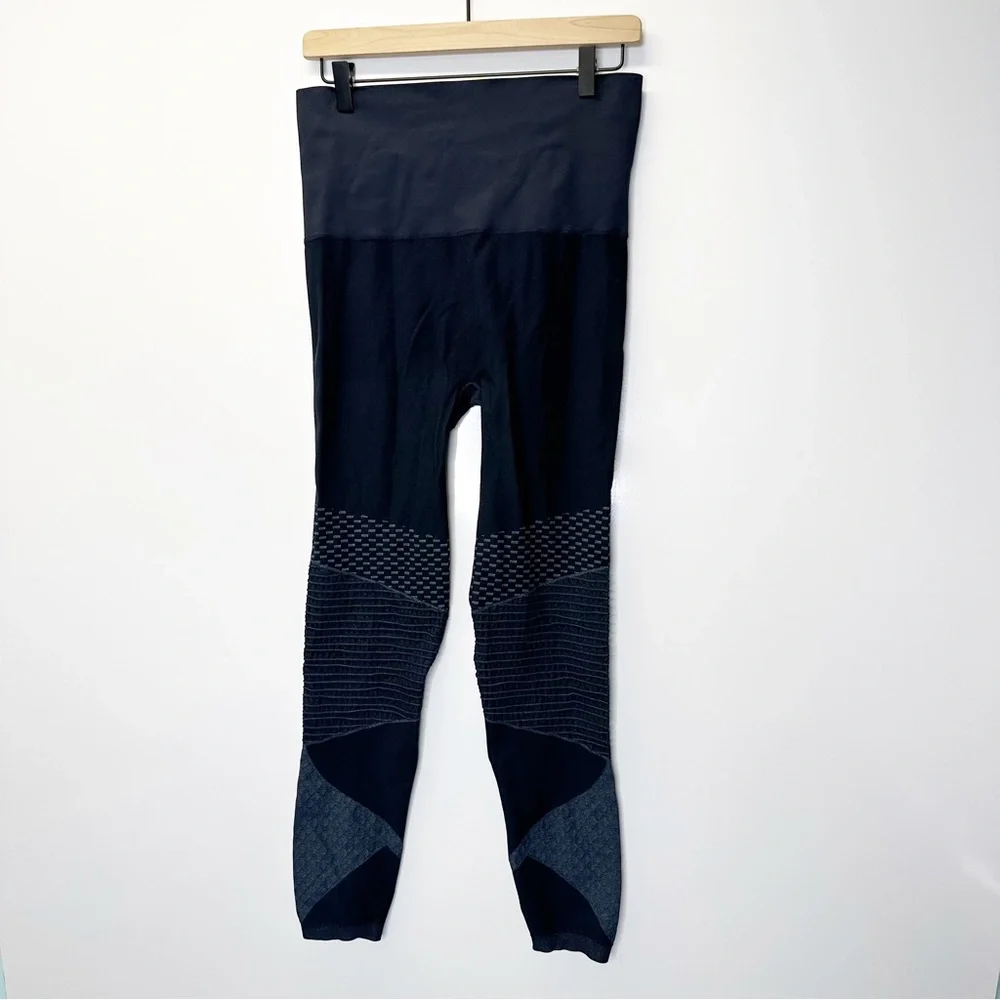 Spanx Look At Me Now Seamless Moto Leggings Indigo Blue Size XL - Picture 2 of 11
